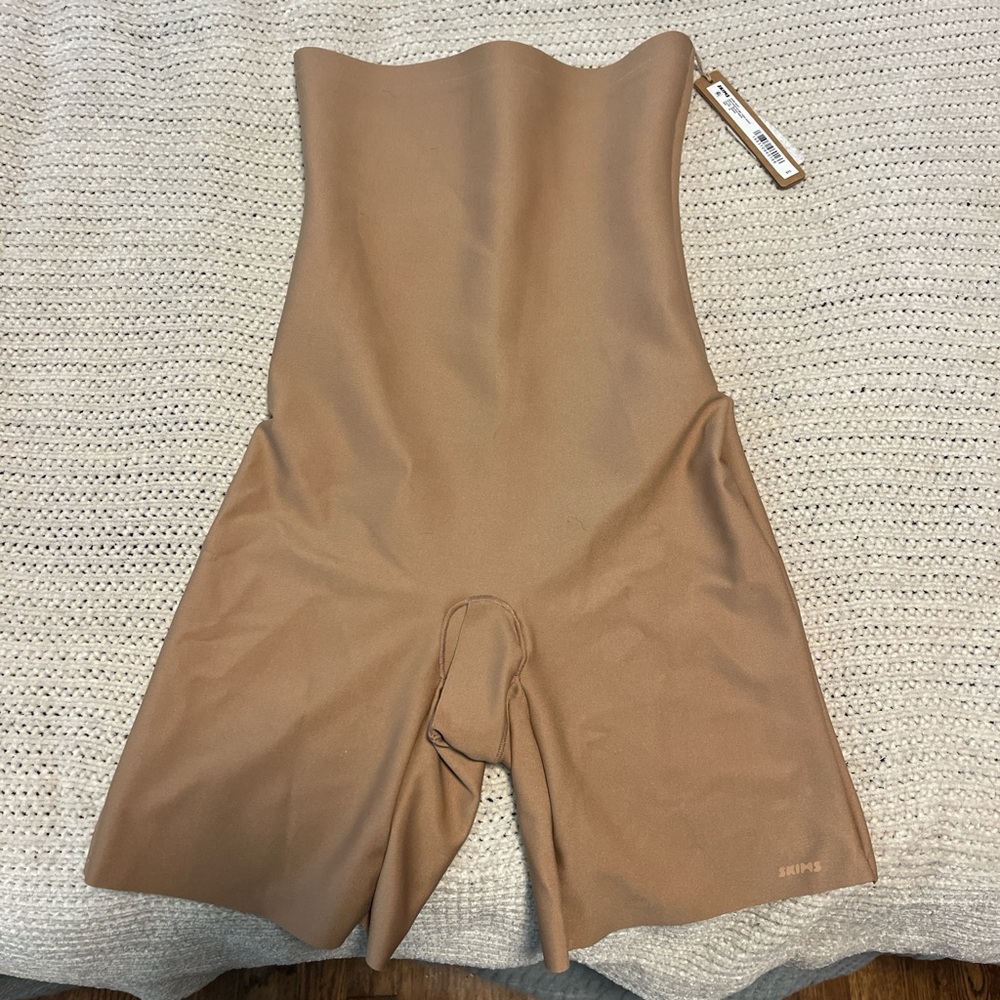 SKIMS Tan Bodysuit